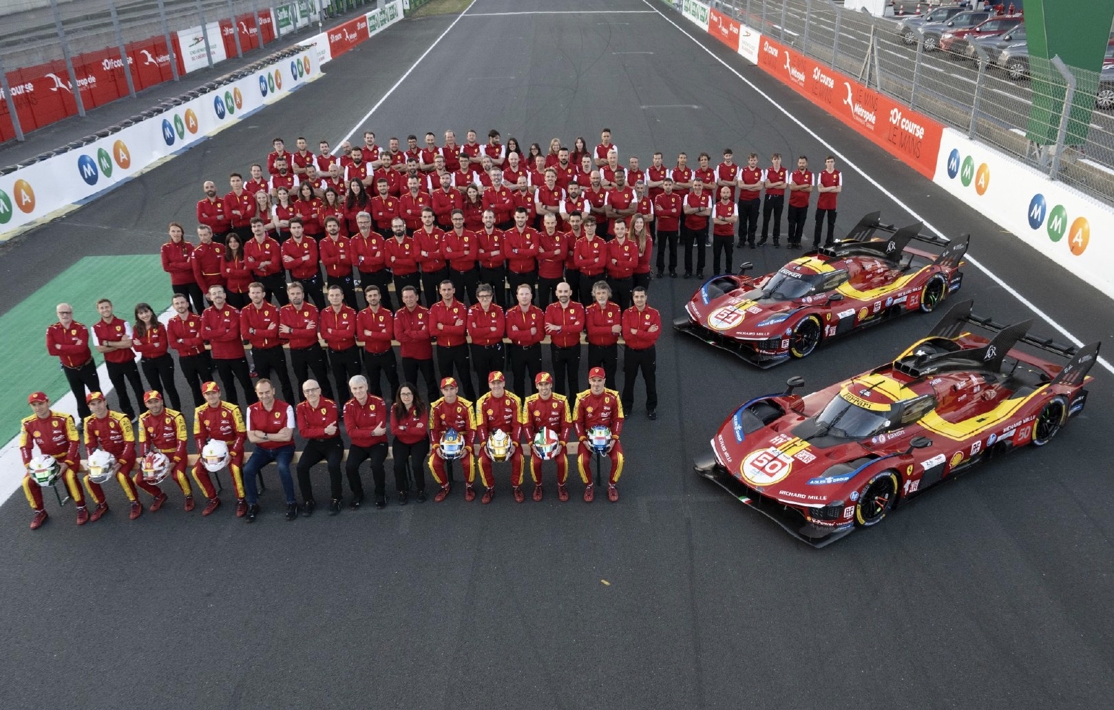 开云平台-法拉利险胜红牛二队，勒克莱尔点燃赛场